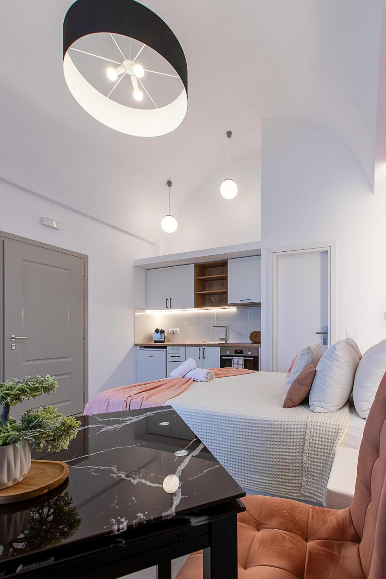 Santorini Villatzio Suites Messaria  Ngoại thất bức ảnh
