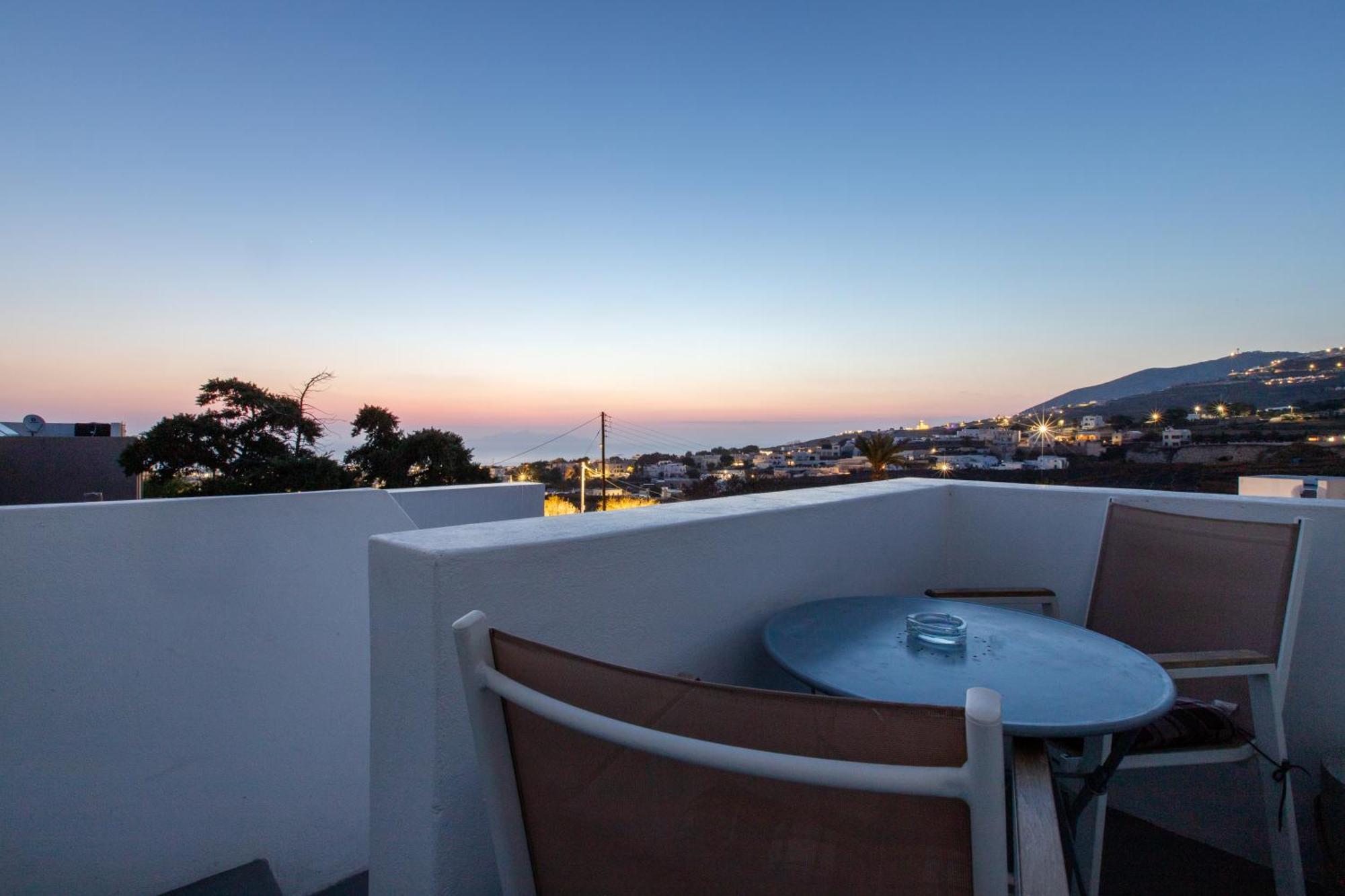 Santorini Villatzio Suites Messaria  Ngoại thất bức ảnh